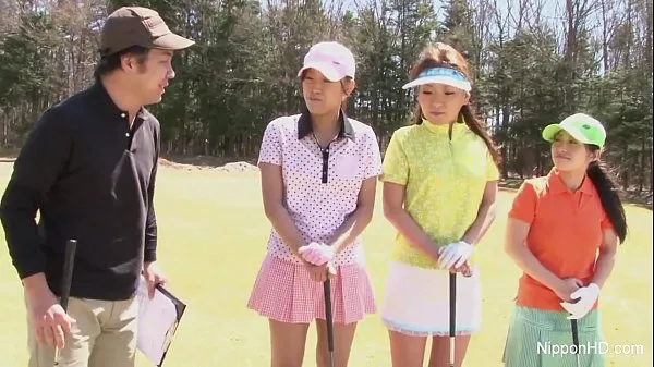 Asian teen girls plays golf nude Filem teratas baharu