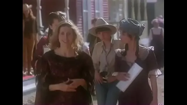 Petticoat Planet (1996 Filem teratas baharu