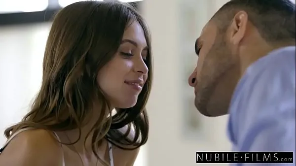 NubileFilms - Girlfriend Cheats And Squirts On Cock Filem teratas baharu