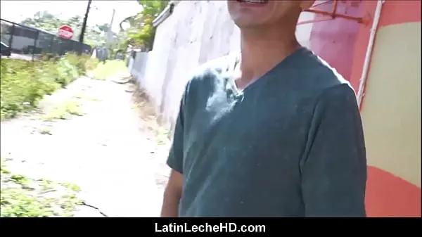 Νέες Straight Young Spanish Latino Jock Interviewed By Gay Guy On Street Has Sex With Him For Money POV κορυφαίες ταινίες