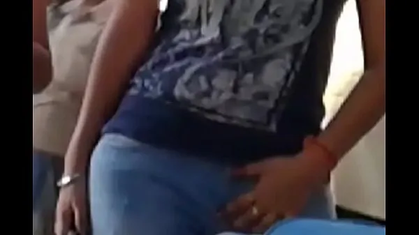 नई Young woman's soft ass शीर्ष फ़िल्में