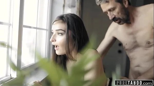 Nya PURE TABOO Teen Emily Willis Gets Spanked & Creampied By Her Stepdad bästa filmer
