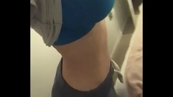نئی 46" ass flexing those cheeks Massive Tits ٹاپ موویز