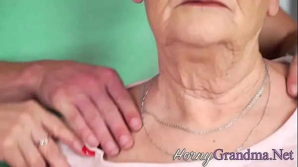 Pussy licked grandmother Film terpopuler baru