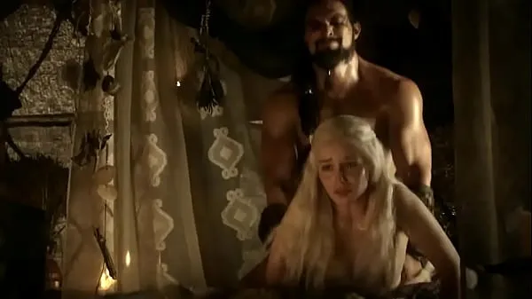 새로운 Game Of Thrones | Emilia Clarke Fucked from Behind (no music 인기 영화
