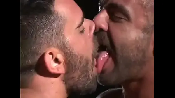 نئی The hottest fucking slurrpy spit kissing ever seen - EduBoxer & ManuMaltes ٹاپ موویز