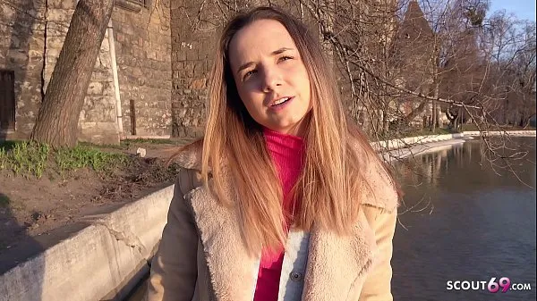 Novi GERMAN SCOUT - TINY GIRL MONA IN JEANS SEDUCE TO FUCK AT REAL STREET CASTING najboljši filmi