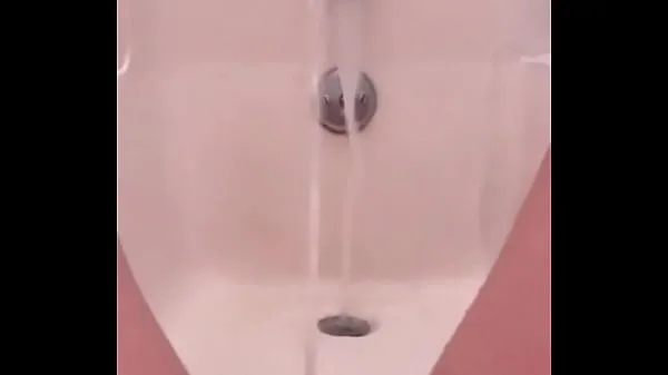 New 18 yo pissing fountain in the bath top Movies