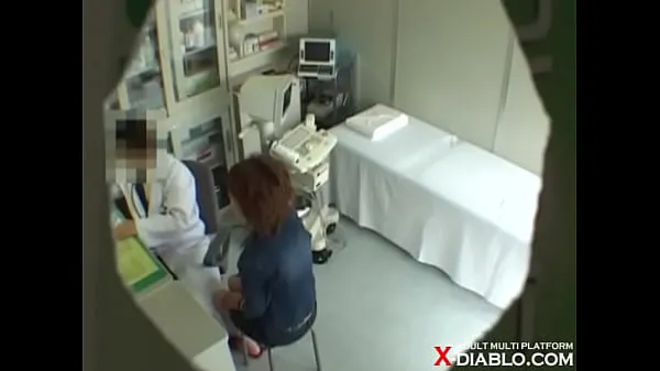 Neue Frauenklinikuntersuchung Versteckte Kamera Nr.2 21-jährige Berufsschülerin ManamiTop-Filme