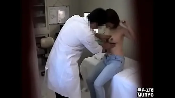 21-year-old female student Kumi who is sloppy but pretty big tits, uterine palpation, devil's obstetrics and gynecology examination, hidden shooting File05-B Film terpopuler baru