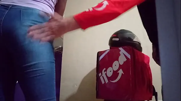 Új Married working at the açaí store and gave it to the iFood delivery man legnépszerűbb filmek