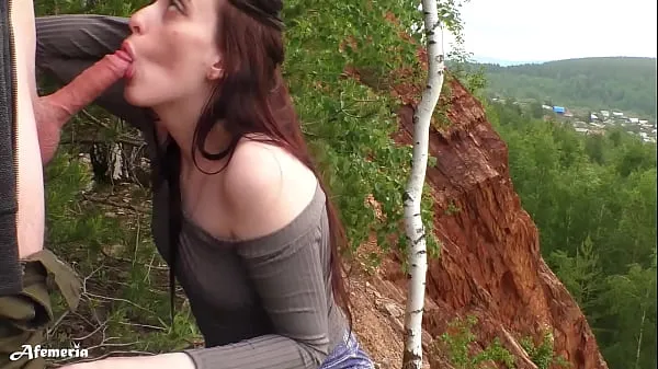 Sensual Deep Blowjob in the Forest with Cum in Mouth Filem teratas baharu