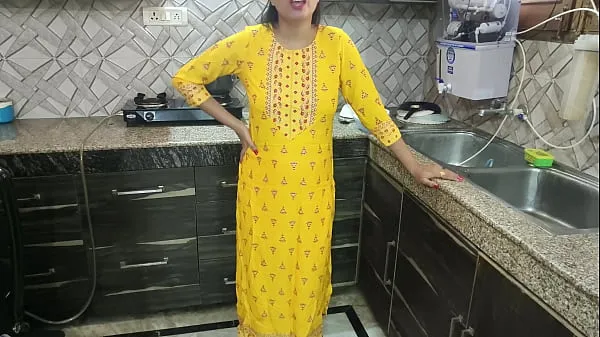 New Desi bhabhi was washing dishes in kitchen then her brother in law came and said bhabhi aapka chut chahiye kya dogi hindi audio top Movies