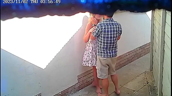 새로운 Cctv camera caught couple fucking outside public restaurant 인기 영화