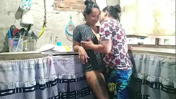 Since my husband is not in town, I call my best friend for wild lesbian sex Phim hàng đầu mới